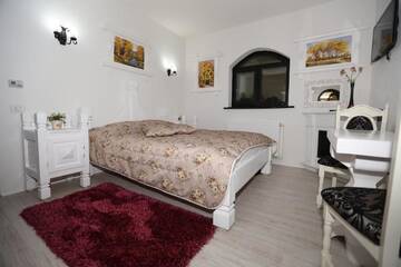 Фото номера Стандартный двухместный номер с 1 кроватью Курортные отели Complex Lions Bucovina г. Воронец 9