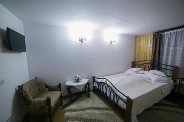 Фото номера Стандартный двухместный номер с 1 кроватью Фермерские дома Casa Verde г. Воронец 7